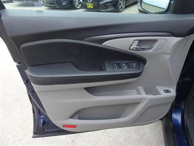 2016 Honda Pilot EX-L  3.5L V6 AWD - Photo 23 - Cincinnati, OH 45255