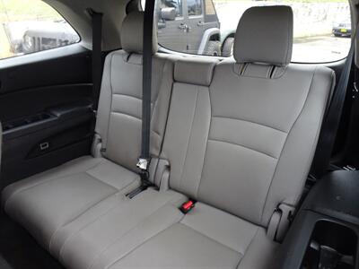 2016 Honda Pilot EX-L  3.5L V6 AWD - Photo 12 - Cincinnati, OH 45255