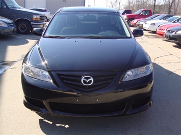 2004 Mazda Mazda6 S   - Photo 2 - Cincinnati, OH 45255