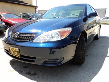 2002 Toyota Camry XLE   - Photo 12 - Cincinnati, OH 45255