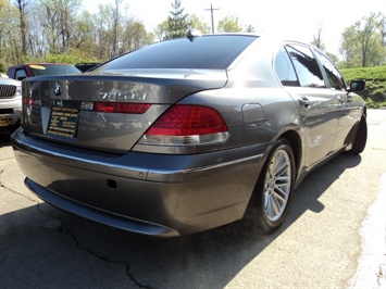 2004 BMW 745Li   - Photo 13 - Cincinnati, OH 45255