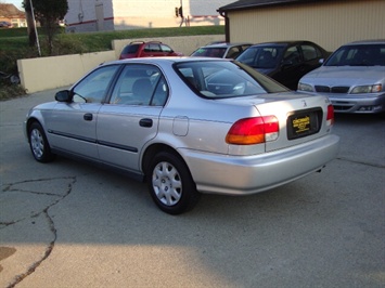 1998 Honda Civic LX   - Photo 4 - Cincinnati, OH 45255