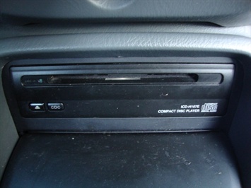 1998 Honda Civic LX   - Photo 12 - Cincinnati, OH 45255