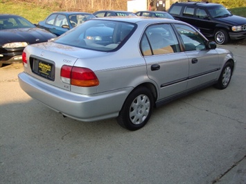 1998 Honda Civic LX   - Photo 6 - Cincinnati, OH 45255