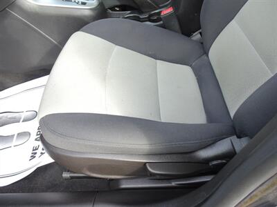 2014 Chevrolet Cruze LS Auto   - Photo 20 - Cincinnati, OH 45255