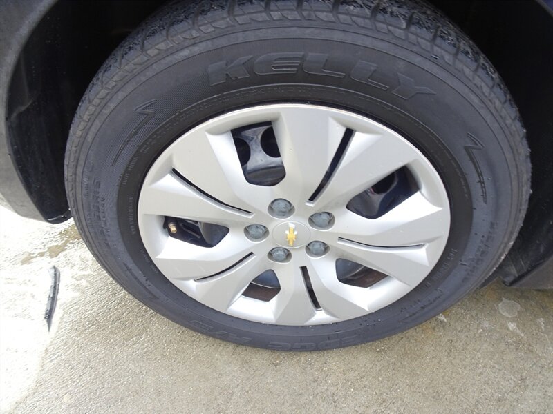 2014 Chevrolet Cruze LS Auto   - Photo 27 - Cincinnati, OH 45255