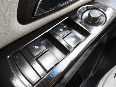 2014 Chevrolet Cruze LS Auto   - Photo 19 - Cincinnati, OH 45255