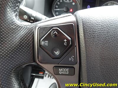 2020 Toyota Tacoma TRD Sport - Photo 24 - Cincinnati, OH 45255