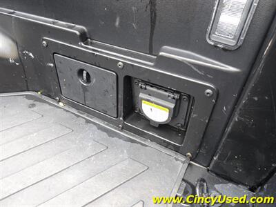 2020 Toyota Tacoma TRD Sport - Photo 29 - Cincinnati, OH 45255