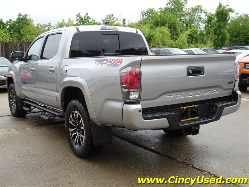 2020 Toyota Tacoma TRD Sport - Photo 9 - Cincinnati, OH 45255