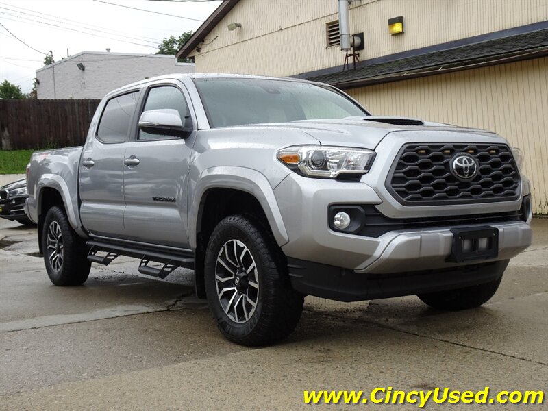 2020 Toyota Tacoma TRD Sport - Photo 3 - Cincinnati, OH 45255
