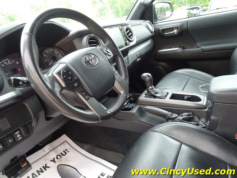 2020 Toyota Tacoma TRD Sport - Photo 13 - Cincinnati, OH 45255