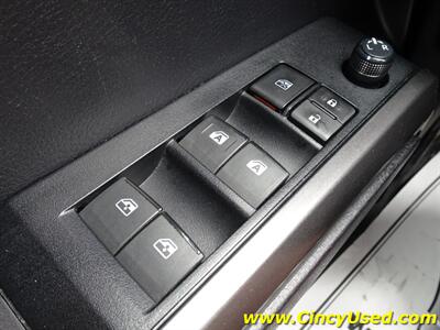 2020 Toyota Tacoma TRD Sport - Photo 27 - Cincinnati, OH 45255