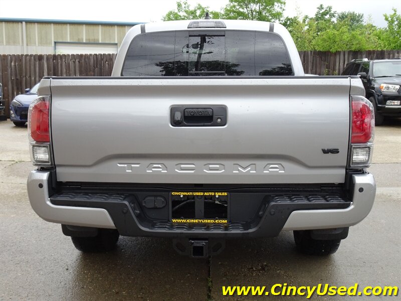 2020 Toyota Tacoma TRD Sport - Photo 8 - Cincinnati, OH 45255
