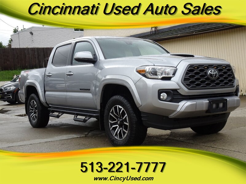 2020 Toyota Tacoma TRD Sport   - Photo 1 - Cincinnati, OH 45255