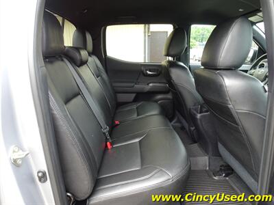 2020 Toyota Tacoma TRD Sport - Photo 15 - Cincinnati, OH 45255
