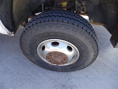 2001 Dodge Ram 3500  Flatbed - Photo 25 - Cincinnati, OH 45255