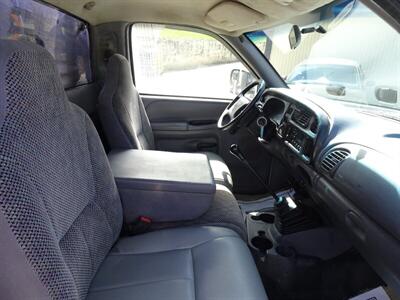 2001 Dodge Ram 3500  Flatbed - Photo 10 - Cincinnati, OH 45255