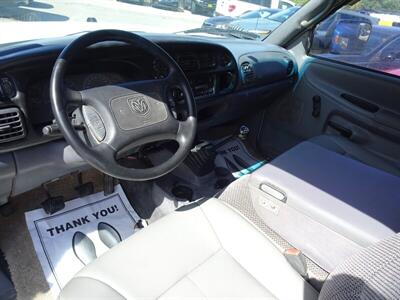 2001 Dodge Ram 3500  Flatbed - Photo 18 - Cincinnati, OH 45255