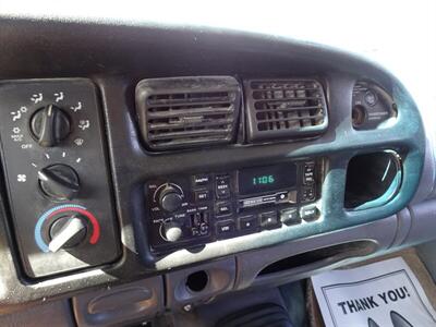 2001 Dodge Ram 3500  Flatbed - Photo 20 - Cincinnati, OH 45255