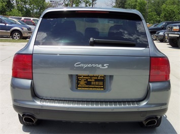 2004 Porsche Cayenne S   - Photo 5 - Cincinnati, OH 45255