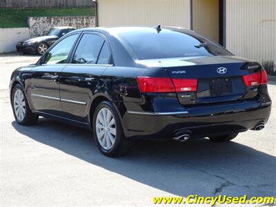 2009 Hyundai Sonata SE V6 - Photo 8 - Cincinnati, OH 45255