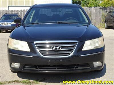 2009 Hyundai Sonata SE V6 - Photo 2 - Cincinnati, OH 45255