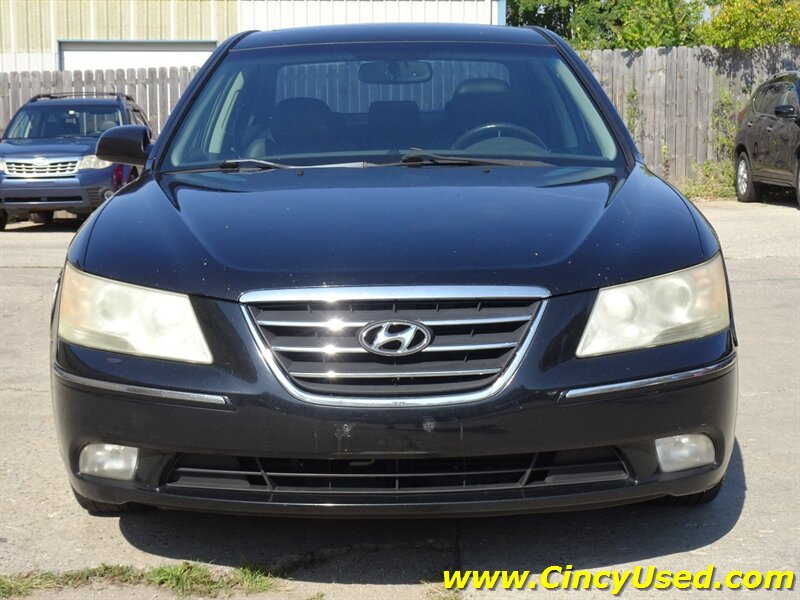 2009 Hyundai Sonata SE V6 - Photo 2 - Cincinnati, OH 45255