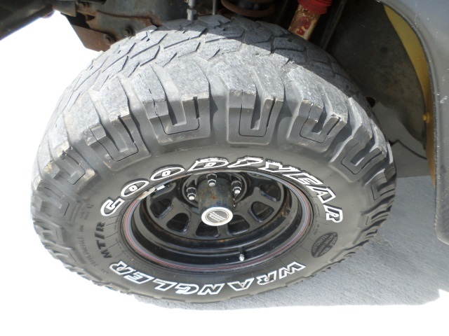 2001 Jeep Wrangler Sport   - Photo 29 - Cincinnati, OH 45255