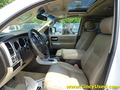 2008 Toyota Sequoia Limited   - Photo 11 - Cincinnati, OH 45255