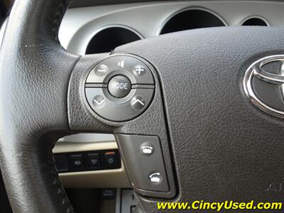 2008 Toyota Sequoia Limited   - Photo 21 - Cincinnati, OH 45255