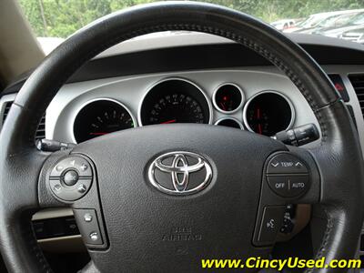 2008 Toyota Sequoia Limited   - Photo 20 - Cincinnati, OH 45255