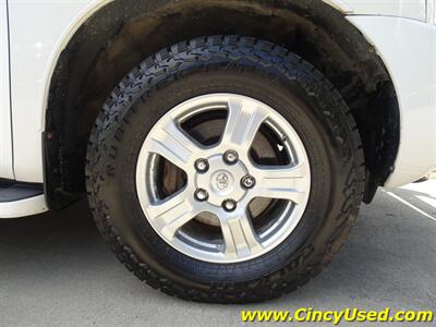 2008 Toyota Sequoia Limited   - Photo 33 - Cincinnati, OH 45255