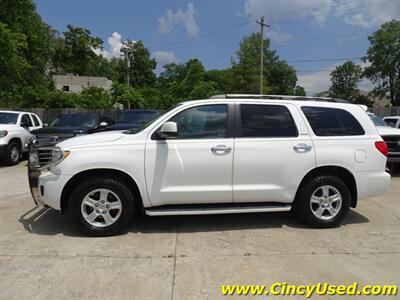 2008 Toyota Sequoia Limited   - Photo 6 - Cincinnati, OH 45255