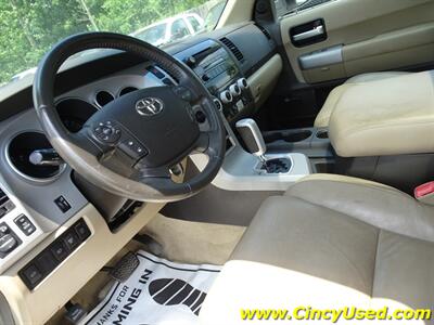 2008 Toyota Sequoia Limited   - Photo 12 - Cincinnati, OH 45255
