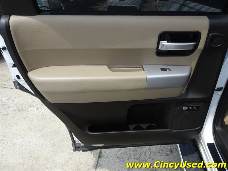 2008 Toyota Sequoia Limited   - Photo 28 - Cincinnati, OH 45255