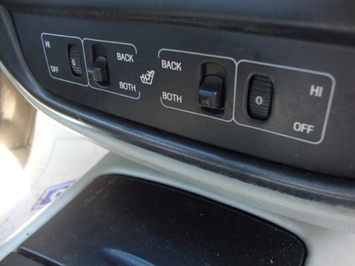 2002 Lincoln Continental   - Photo 17 - Cincinnati, OH 45255