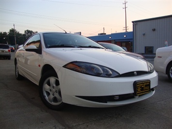 2000 Mercury Cougar   - Photo 10 - Cincinnati, OH 45255