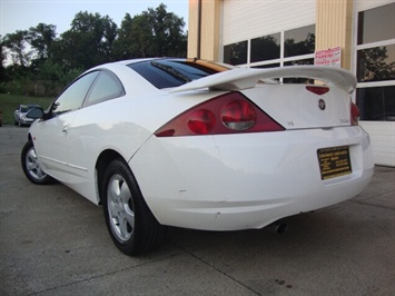 2000 Mercury Cougar   - Photo 12 - Cincinnati, OH 45255