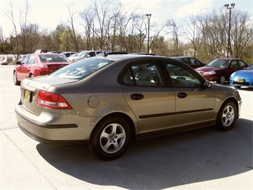 2004 Saab 9-3 Linear   - Photo 6 - Cincinnati, OH 45255