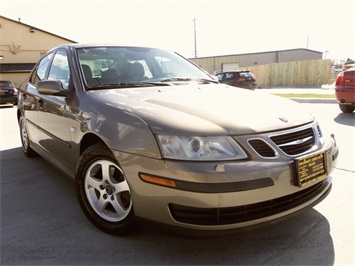 2004 Saab 9-3 Linear   - Photo 10 - Cincinnati, OH 45255