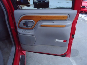 1997 CHEVROLET CREW CAB   - Photo 26 - Cincinnati, OH 45255