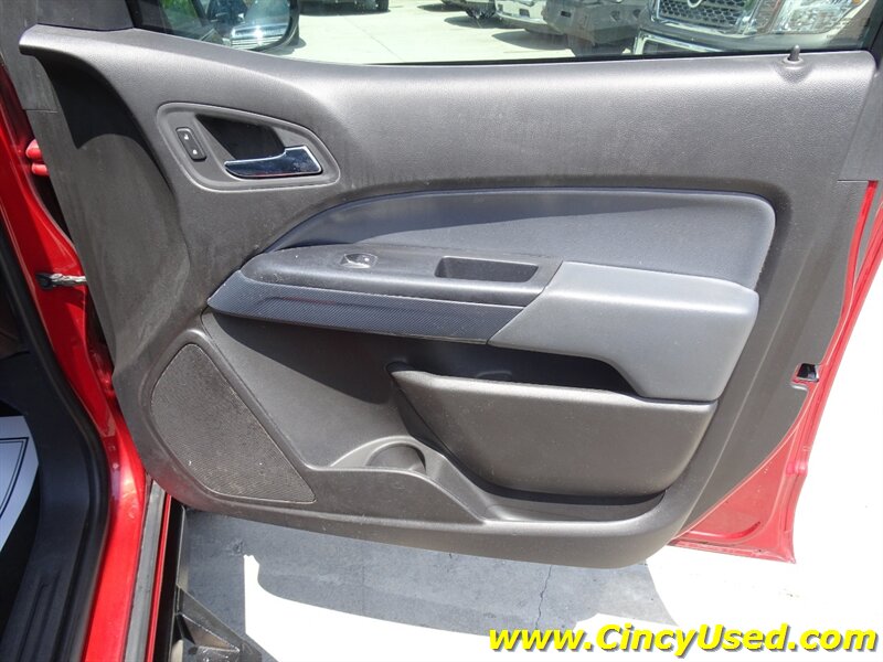 2015 Chevrolet Colorado Z71 - Photo 29 - Cincinnati, OH 45255