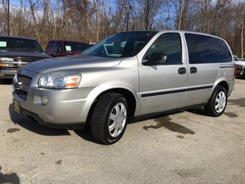 2008 Chevrolet Uplander LS   - Photo 11 - Cincinnati, OH 45255