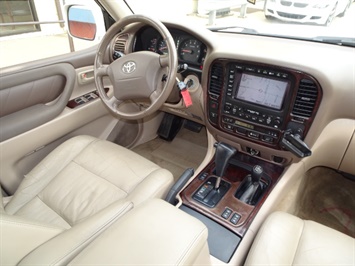 2002 Toyota Land Cruiser   - Photo 12 - Cincinnati, OH 45255