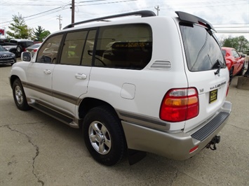 2002 Toyota Land Cruiser   - Photo 11 - Cincinnati, OH 45255