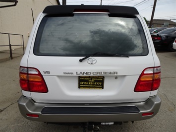 2002 Toyota Land Cruiser   - Photo 5 - Cincinnati, OH 45255