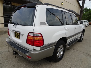 2002 Toyota Land Cruiser   - Photo 4 - Cincinnati, OH 45255
