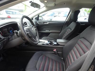 2015 Ford Fusion SE  Ecoboost 1.5L Turbo I4 FWD - Photo 10 - Cincinnati, OH 45255