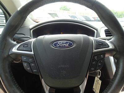 2015 Ford Fusion SE  Ecoboost 1.5L Turbo I4 FWD - Photo 16 - Cincinnati, OH 45255